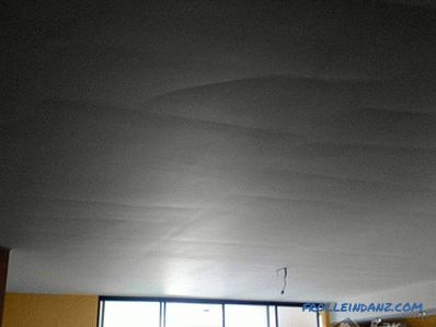 Popravilo stropov iz mavčnih plošč - tehnika popravila stropa mavčnih plošč
