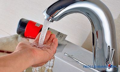 Kako prihraniti vodo v stanovanju ali hiši - pregled aparatov