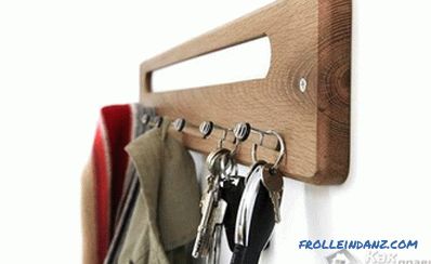 Stenska obešalnik z lastnimi rokami - kako narediti obešalnik za oblačila na hodniku lesa (+ fotografije)