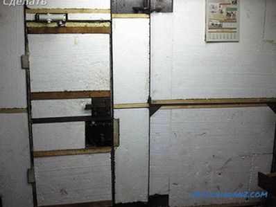 Kako izolirati garažna vrata z lastnimi rokami + fotografijo